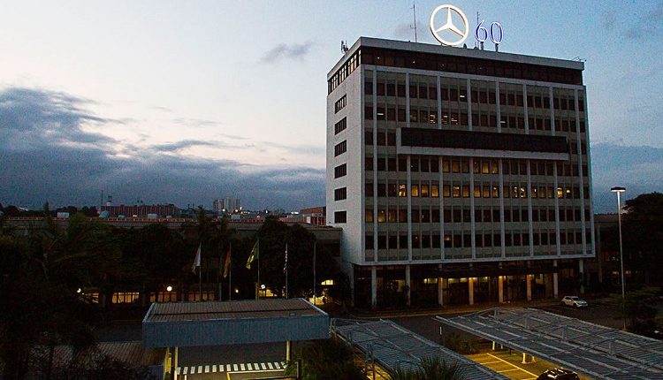Banco Mercedes-Benz