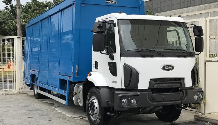 FordCargo1719 Bebidas-2