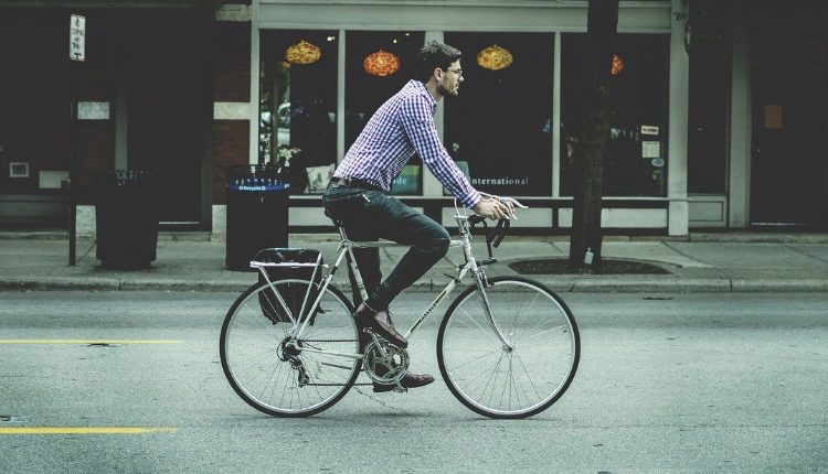 bicicleta-carreira-pixabay
