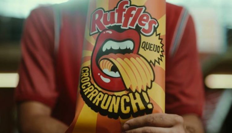 ruffles-27-02