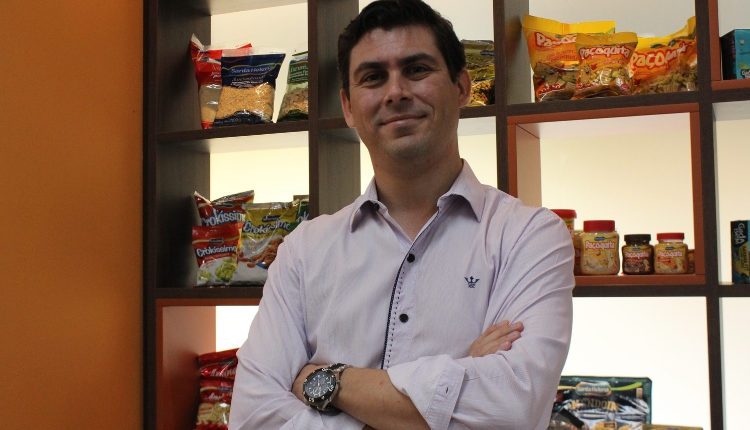 Carlos Gorgulho, gerente de Trade Marketing da Santa Helena