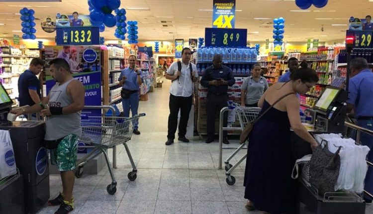 prezunic-self-checkout